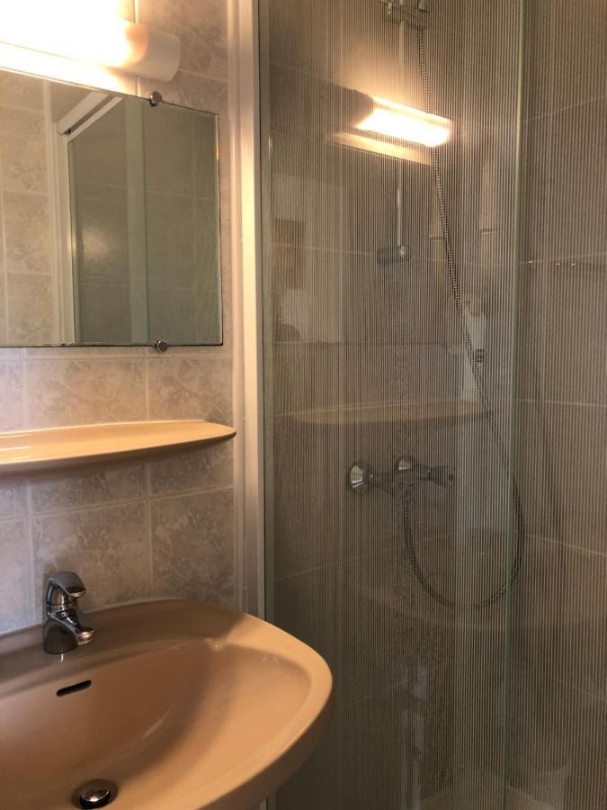 Enzo Hotels Neufchateau By Kyriad Direct Екстериор снимка