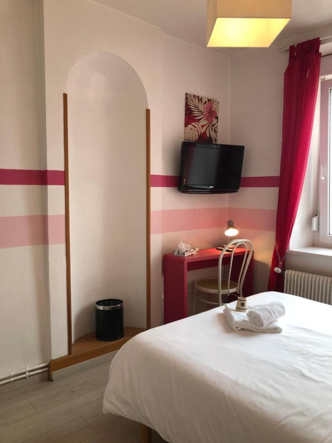 Enzo Hotels Neufchateau By Kyriad Direct Екстериор снимка