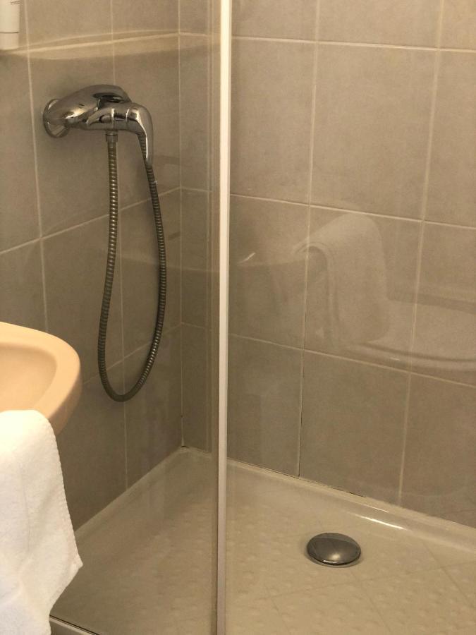 Enzo Hotels Neufchateau By Kyriad Direct Екстериор снимка