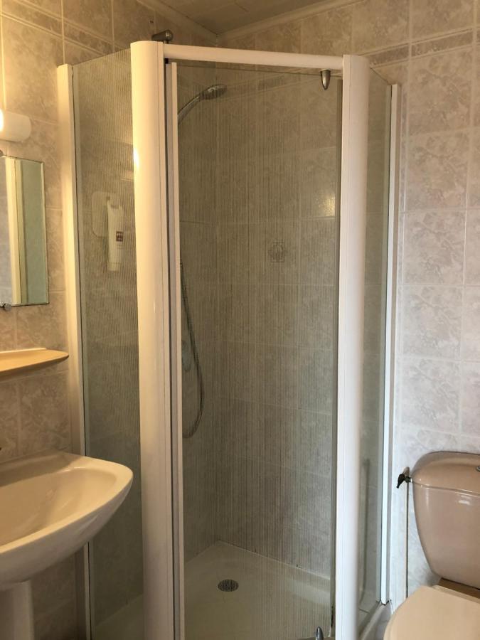 Enzo Hotels Neufchateau By Kyriad Direct Екстериор снимка